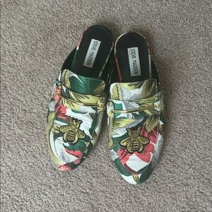 Steve Madden Multicolor Embroidered Mules